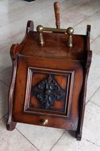 Antieke kolenkit kolenbak, Ophalen