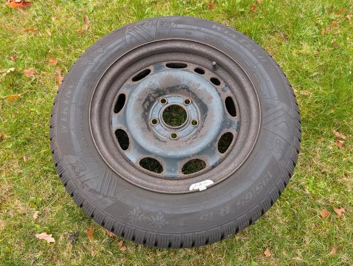 Winterbanden Meriva 2011 ET 33, 5x110, naaf 65.1, 195/65/15, Auto-onderdelen, Banden en Velgen, Band(en), Winterbanden, 15 inch