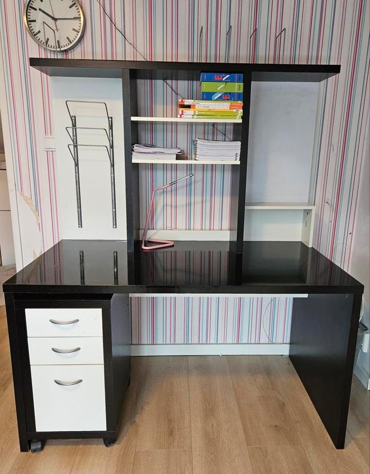 Groot bureau, zwart, incl opbouw en ladeblok, Huis en Inrichting, Bureaus, Gebruikt, Bureau, Ophalen