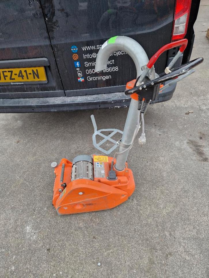 Künzle & Tasin Scorpion Parketschuurmachine 230volt, Doe-het-zelf en Verbouw, Gereedschap | Schuurmachines, Gebruikt, Bandschuurmachine