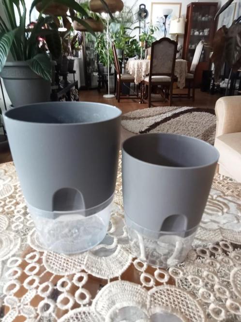 Zelfbewaterende plantenpotten, Tuin en Terras, Bloempotten, Gebruikt, Kunststof, Binnen, Minder dan 25 cm, Rond, Ophalen of Verzenden