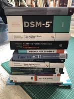 Psychologie boeken DSM-5 ACT CGT Klinische psychologie COMET, Boeken, Ophalen of Verzenden, Zo goed als nieuw, Diverse auteurs