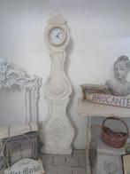 Roomwitte Mora klok , Poppenhuis 1:12.. (FotoNr F48), Verzamelen, Ophalen of Verzenden, Nieuw, Poppenhuis