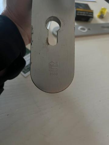 Skg 3500 2 sterren  beschikbaar voor biedingen