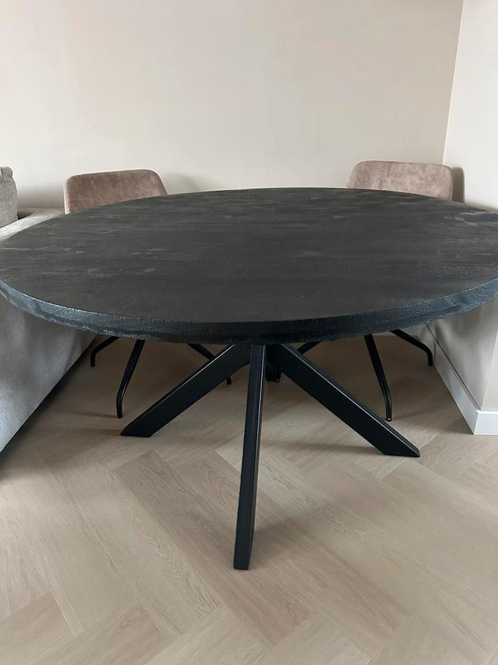 Ronde eettafel zwart, Huis en Inrichting, Tafels | Eettafels, Zo goed als nieuw, 100 tot 150 cm, Rond, Ophalen