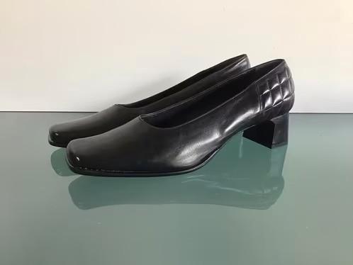 GRATIS VERZENDEN | MODA DI FAUSTO Nieuwe zwarte pumps 41.5, Kleding | Dames, Schoenen, Nieuw, Pumps, Zwart, Verzenden