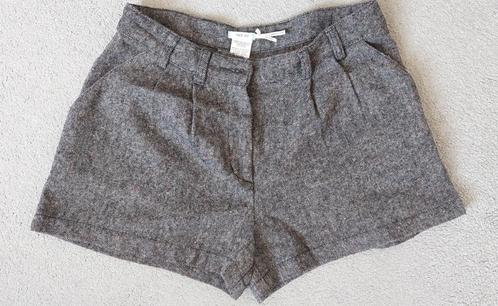 (KB09) Korte broek – dikke korte broek – Kimchi Blue, 36, Kleding | Dames, Broeken en Pantalons, Zo goed als nieuw, Maat 36 (S)