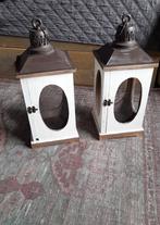 2x lantaarns, Huis en Inrichting, Woonaccessoires | Kandelaars en Kaarsen, Ophalen, Zo goed als nieuw, Hout, 25 tot 50 cm