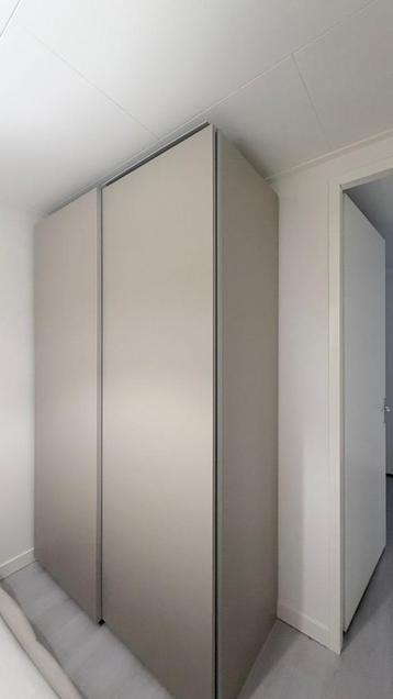 IKEA PAX kast beige/taupe schuifdeuren - 150x236x58 beschikbaar voor biedingen