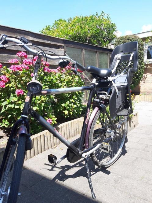 Polisport fietsstoeltje, Fietsen en Brommers, Fietsaccessoires | Fietsstoeltjes, Zo goed als nieuw, Achterzitje, 0 t/m 18 kg, Voetsteuntjes