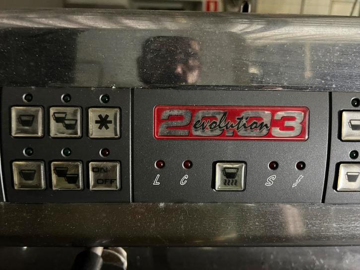 Faema 2003 Evolution Espresso Machine - Krachtstroom, Zakelijke goederen, Horeca | Keukenapparatuur, Koffie en Espresso, Gebruikt