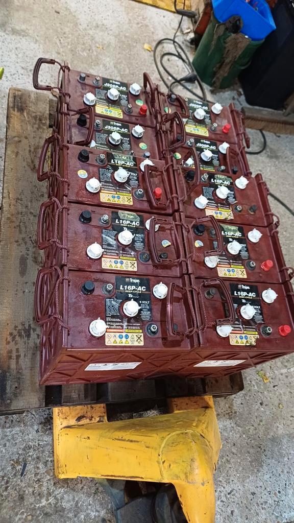 Deep cycle accu's Trojan, Watersport en Boten, Bootonderdelen, Zo goed als nieuw, Motor en Techniek, Zeilboot of Motorboot, Ophalen