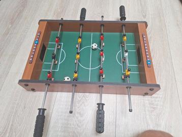 Mini tafelvoetbalspel T.E.A.B beschikbaar voor biedingen