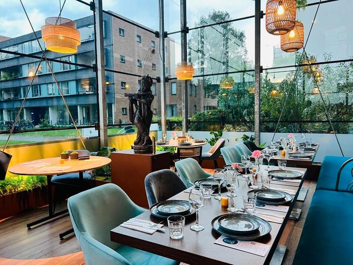 Horeca instapklare restaurant in Amsterdam, Zakelijke goederen, Exploitaties en Overnames