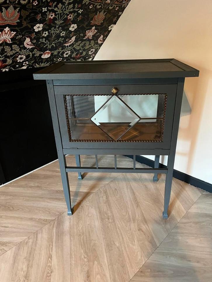 Antiek Vitrinekastje met Glazendeur, Huis en Inrichting, Kasten | Dressoirs, Gebruikt, Minder dan 50 cm, Minder dan 25 cm, Met deur(en)