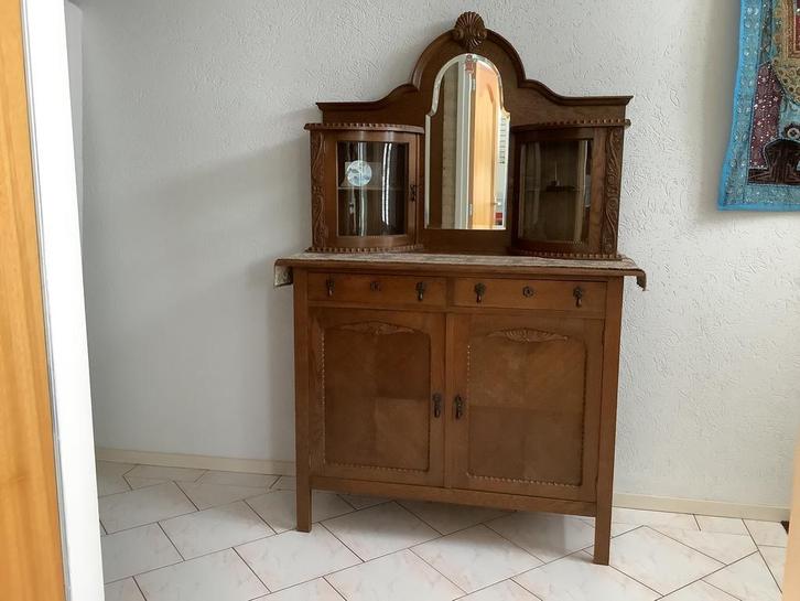 Oude eiken kast - buffetkast, Huis en Inrichting, Kasten | Secretaires, Zo goed als nieuw, Ophalen of Verzenden