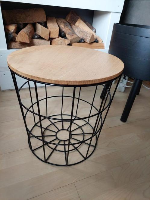 Modern bijzettafeltje, Huis en Inrichting, Tafels | Bijzettafels, Gebruikt, Rond, Minder dan 45 cm, Minder dan 55 cm, Metaal of Aluminium