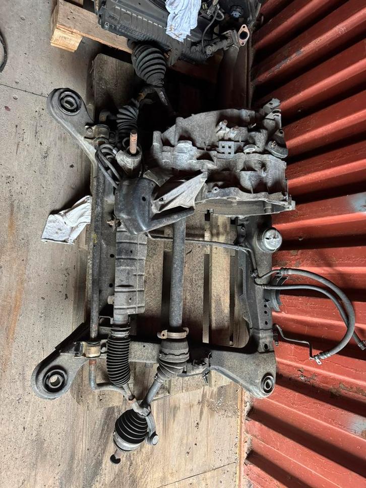 Volvo 850 2,5tdi subframe en bak, Auto-onderdelen, Motor en Toebehoren, Gebruikt, Ophalen