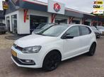 Volkswagen Polo 1.0 TSI Comfortline 5drs AIRCO/NAVI BJ 2015, Voorwielaandrijving, Stof, Gebruikt, Euro 6