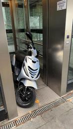 Piaggio Zip 70cc 2 Takt, Fietsen en Brommers, Scooters | Piaggio, Ophalen, Zo goed als nieuw, Tweetakt, Zip