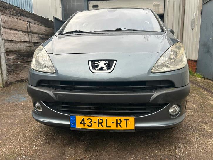 Peugeot 1007 1.4 2005 Grijs, Auto's, Peugeot, Bedrijf, Benzine, C, Hatchback, Handgeschakeld, Origineel Nederlands, Zilver of Grijs