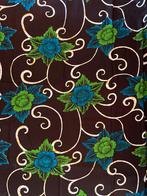 Grote retro vintage jaren 70 lap stof - Etnisch bloemdessin, Hobby en Vrije tijd, Stoffen en Lappen, Overige kleuren, Nieuw, Ophalen of Verzenden