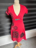 Mooie rood roze dames jurk van DESIGUAL maat M, Kleding | Dames, Jurken, Maat 38/40 (M), Ophalen of Verzenden, Zo goed als nieuw