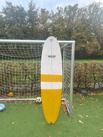 7'3 Surfboard beschikbaar voor biedingen