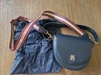 Tommy Hilfiger schoudertas marineblauw, Sieraden, Tassen en Uiterlijk, Tassen | Schoudertassen, Ophalen of Verzenden, Zo goed als nieuw