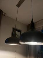 Eetkamer lampen 2 stuks, Huis en Inrichting, Lampen | Hanglampen, Ophalen, Gebruikt, Retro vintage industrieel, Metaal