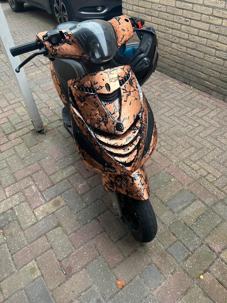 Zip 70cc, Fietsen en Brommers, Scooters | Piaggio, Zo goed als nieuw, Zip, Tweetakt, Ophalen of Verzenden