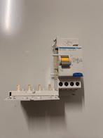 Hager aardlekschakelaar element 4P 25A 30mA BD425N, Ophalen, Gebruikt