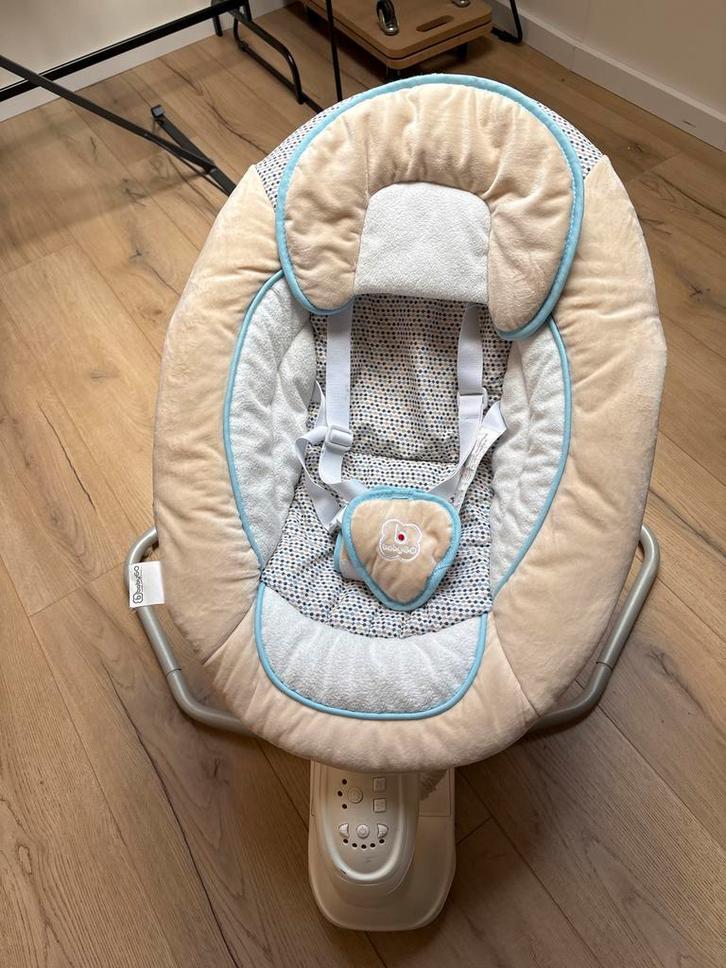 BabyGO Elektrische Wipstoel (Zonder Adapter), Kinderen en Baby's, Wipstoeltjes, Gebruikt, Wipstoel, Overige merken, Met gordel(s) of riempje(s)