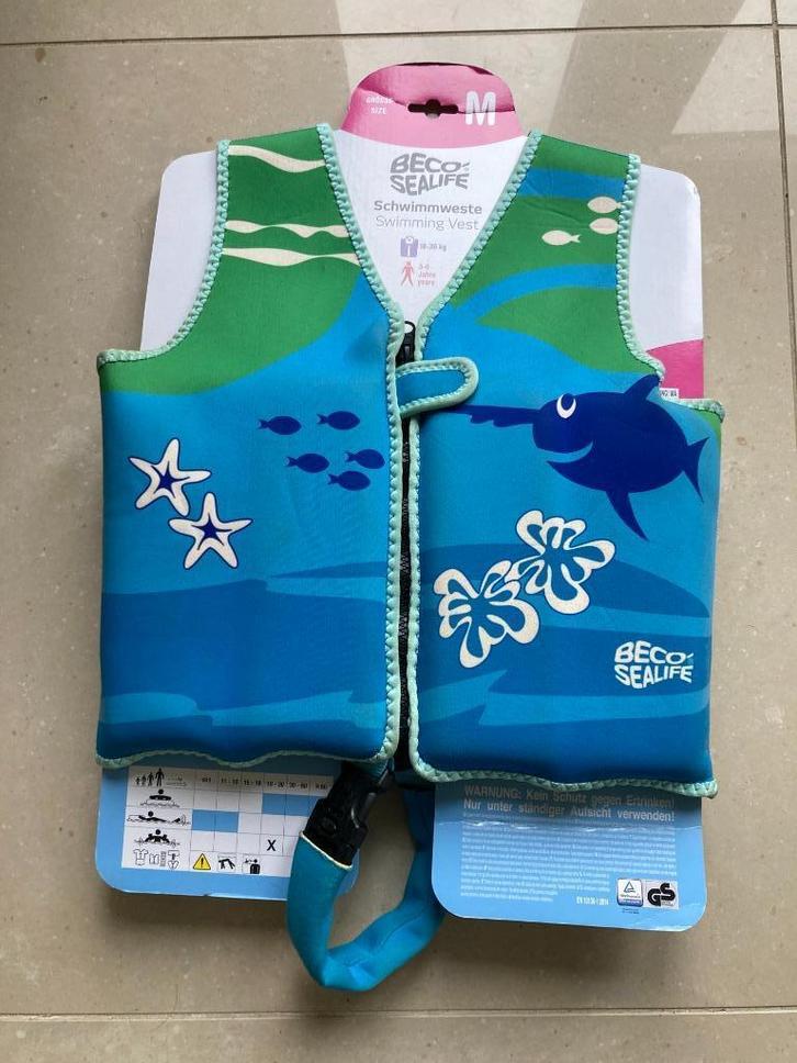 Beco sealife zwemvest M met 2 paar beco zwembandjes, Kinderen en Baby's, Kinderkleding | Kinder-zwemkleding, Gebruikt, Zwem-accessoire