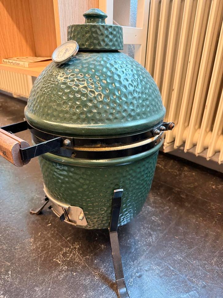 Big Green Egg Mini - Groen!, Tuin en Terras, Houtskoolbarbecues, Gebruikt, Ophalen