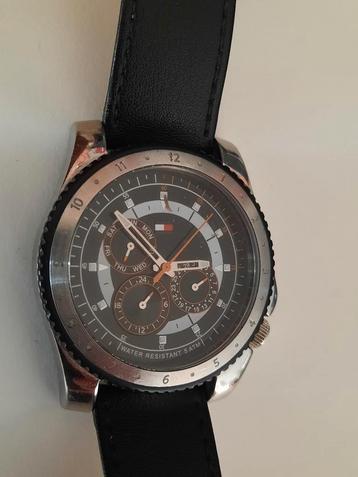 Tommy Hilfiger heren horloge met nieuw bandje 5 ATM beschikbaar voor biedingen