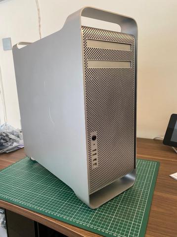 Hackintosh i5 6 core 3.0 GHz 32GB RAM 1TB SSD Mac OS VENTURA