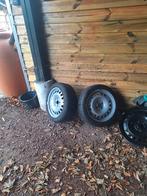 4 Stalen velgen 16 inch 4x100 Corsa D, 2 nieuwe banden, Auto-onderdelen, Banden en Velgen, Ophalen, Gebruikt, Velg(en), 16 inch
