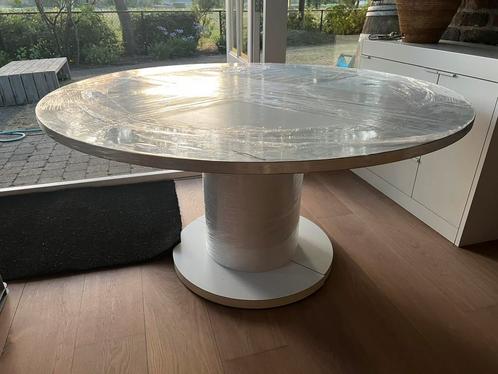 Ronde/ovale eettafel uitschuifbaar 140/190cm, Huis en Inrichting, Tafels | Eettafels, Zo goed als nieuw, 100 tot 150 cm, 150 tot 200 cm
