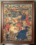 (nr20) Geweven Kleed in houtlijst: Uitnodiging tot het feest, Huis en Inrichting, Woonaccessoires | Wanddecoraties, Ophalen, Zo goed als nieuw