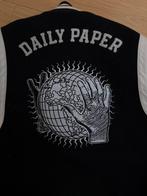 Daily Paper varsity jacket zwart, Kleding | Heren, Jassen | Zomer, Verzenden, Zo goed als nieuw, Zwart