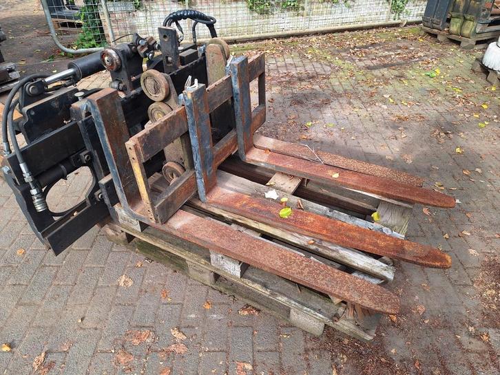diverse fem 2 en 3 vorkenbord met lepels, Doe-het-zelf en Verbouw, Metalen, Gebruikt, IJzer, Ophalen