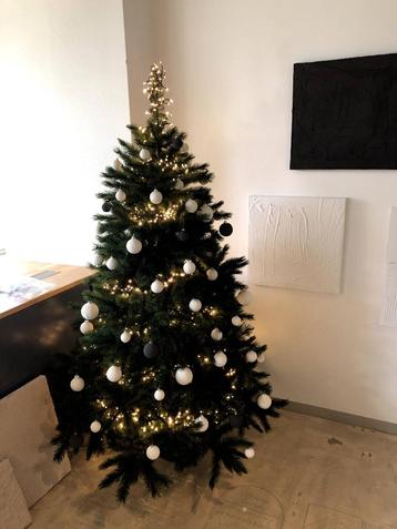 Kunst Kerstboom 180cm  beschikbaar voor biedingen