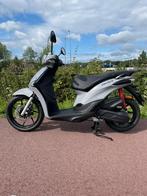 Piaggio liberty sport (1600km NIEUWSTAAT), Fietsen en Brommers, Scooters | Piaggio, Overige modellen, Ophalen of Verzenden, Zo goed als nieuw