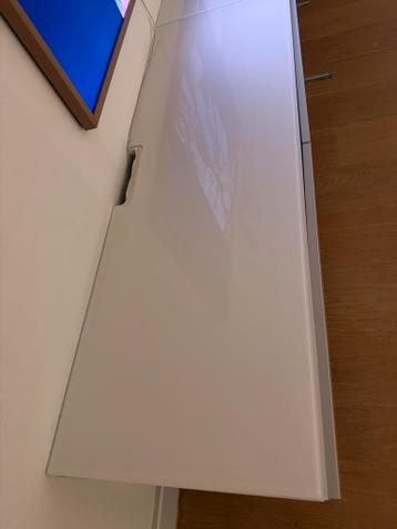 Gratis IKEA Besta Glasplaat - Af te halen - afbeelding 1