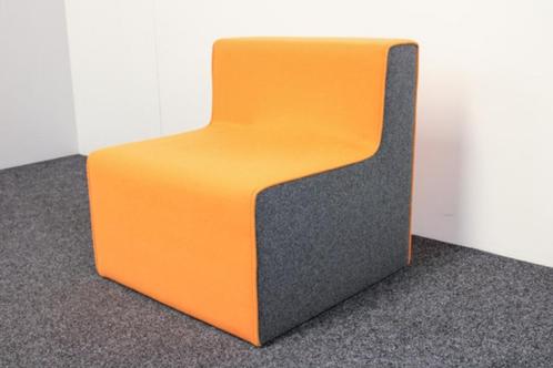 Fauteuil | Ziru | Oranje | Wachtkamerstoel | Loungestoel, Huis en Inrichting, Banken | Sofa's en Chaises Longues, Zo goed als nieuw