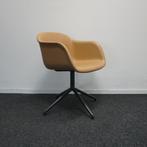 Muuto Fiber Design Stoelen | Draaibaar | Bruin Leer, Huis en Inrichting, Stoelen, Gebruikt, -, Ophalen of Verzenden, Metaal