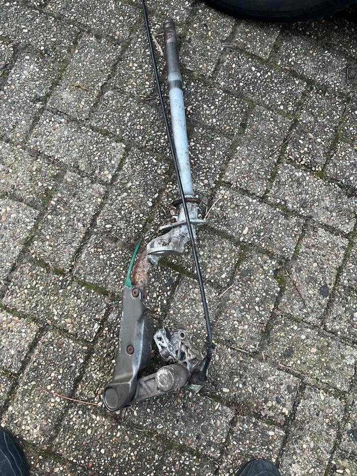 Skr voorvork, Motoren, Tuning en Styling, Ophalen