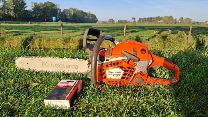 Husqvarna 550 XP kettingzaag., Tuin en Terras, Hand-tuingereedschap, Gebruikt, Ophalen of Verzenden