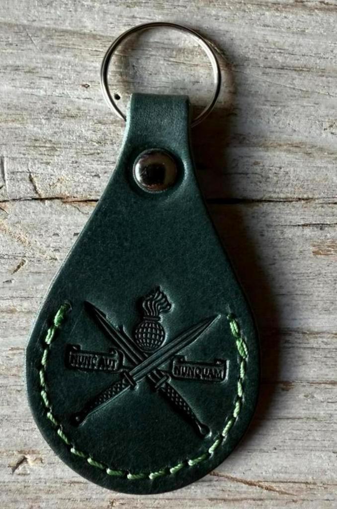 Korps Commando Troepen KCT Sleutelhanger-2,, Verzamelen, Militaria | Algemeen, Marine, Embleem of Badge, Nederland, Verzenden